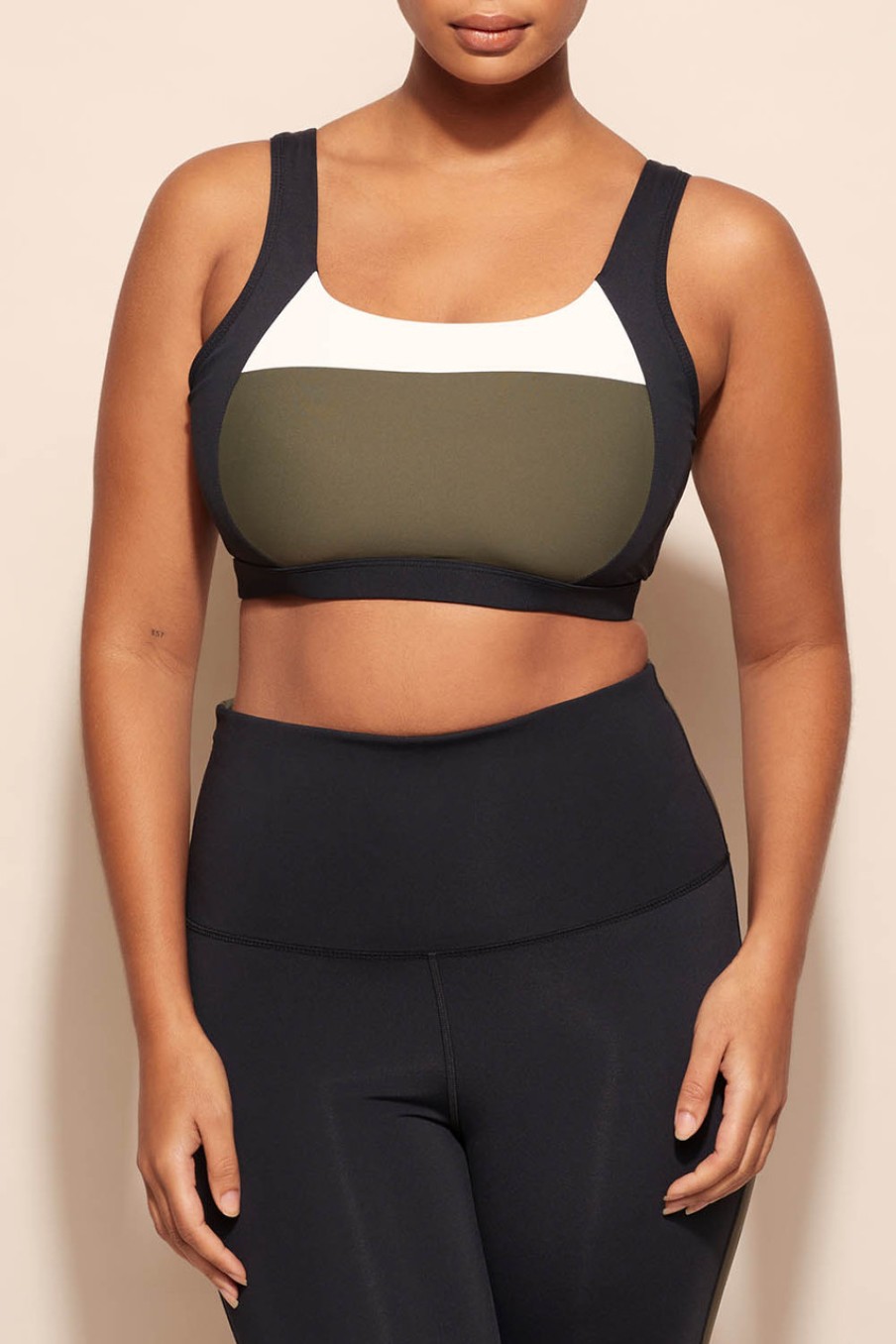 Lingerie & Sleepwear DK Active | Lay Up Crop Khakiblk